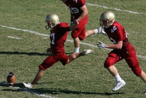 克洛普战术不断调整，力争带领利物浦再创新高