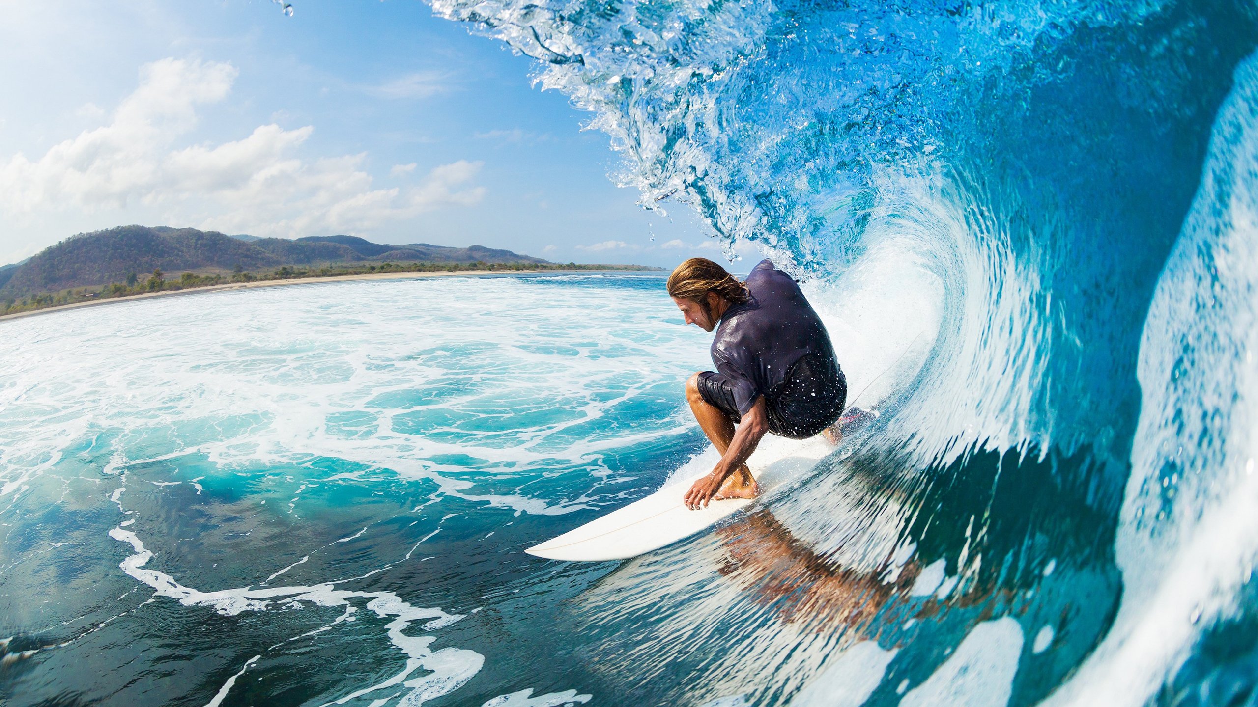 巴西队在南美预赛中保持领先，出线希望巨大